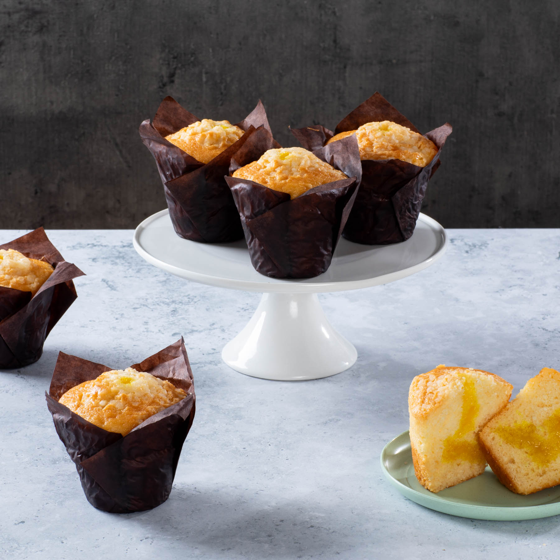 muffin leamon pearl Lemon pearl muffin with white chocolate topping.